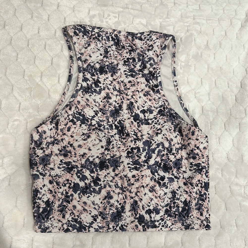 Balance COLLECTION crop top
